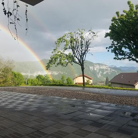 Un Pied Devant L'Autre Sainte-Marie-D'Alvey Экстерьер фото